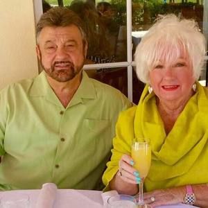 Meet your Posher, Sharon